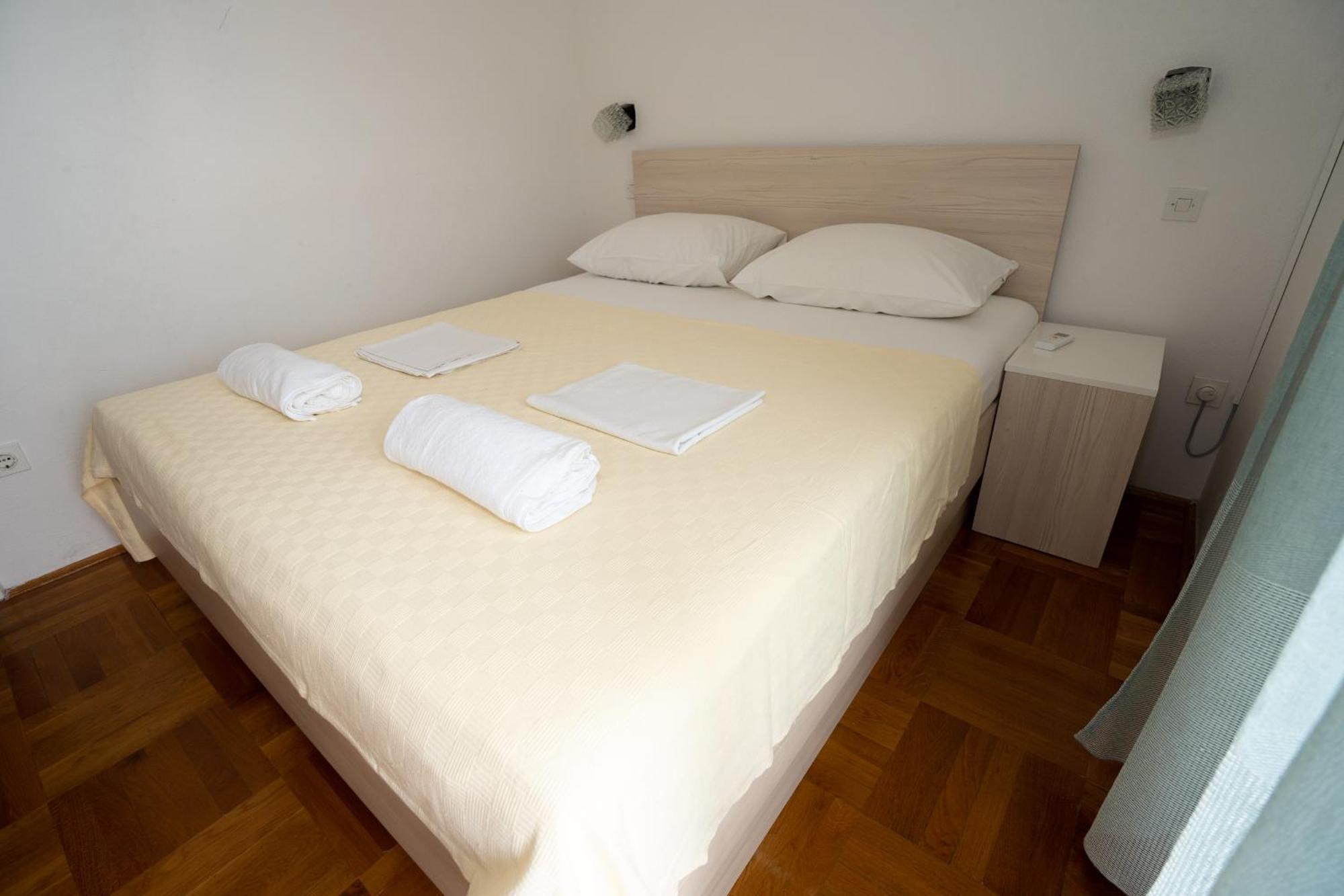 Apartmani Vidusin 诺瓦利娅 外观 照片