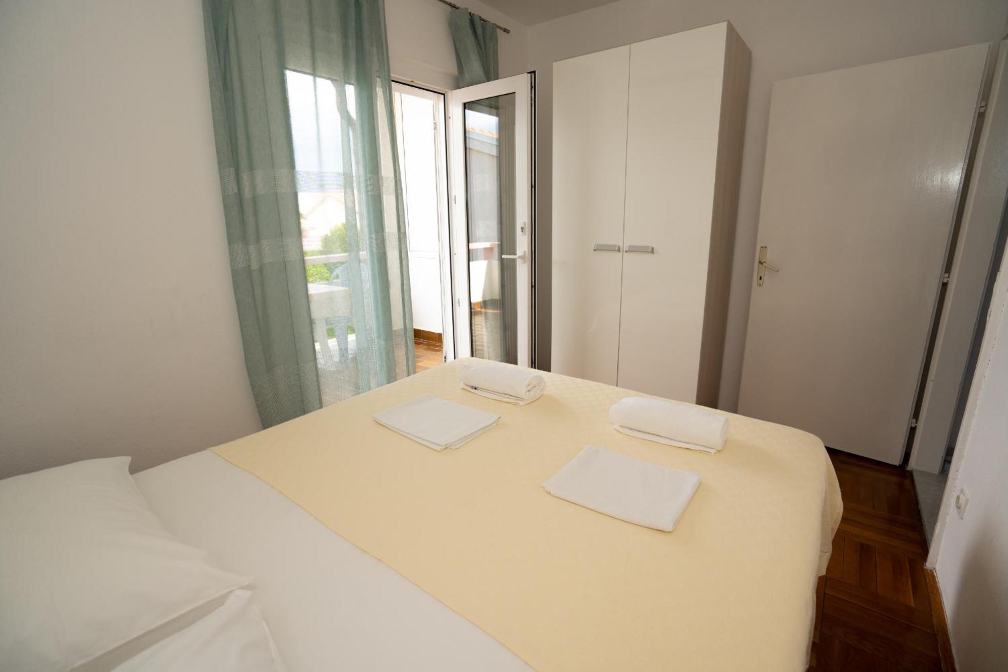 Apartmani Vidusin 诺瓦利娅 外观 照片