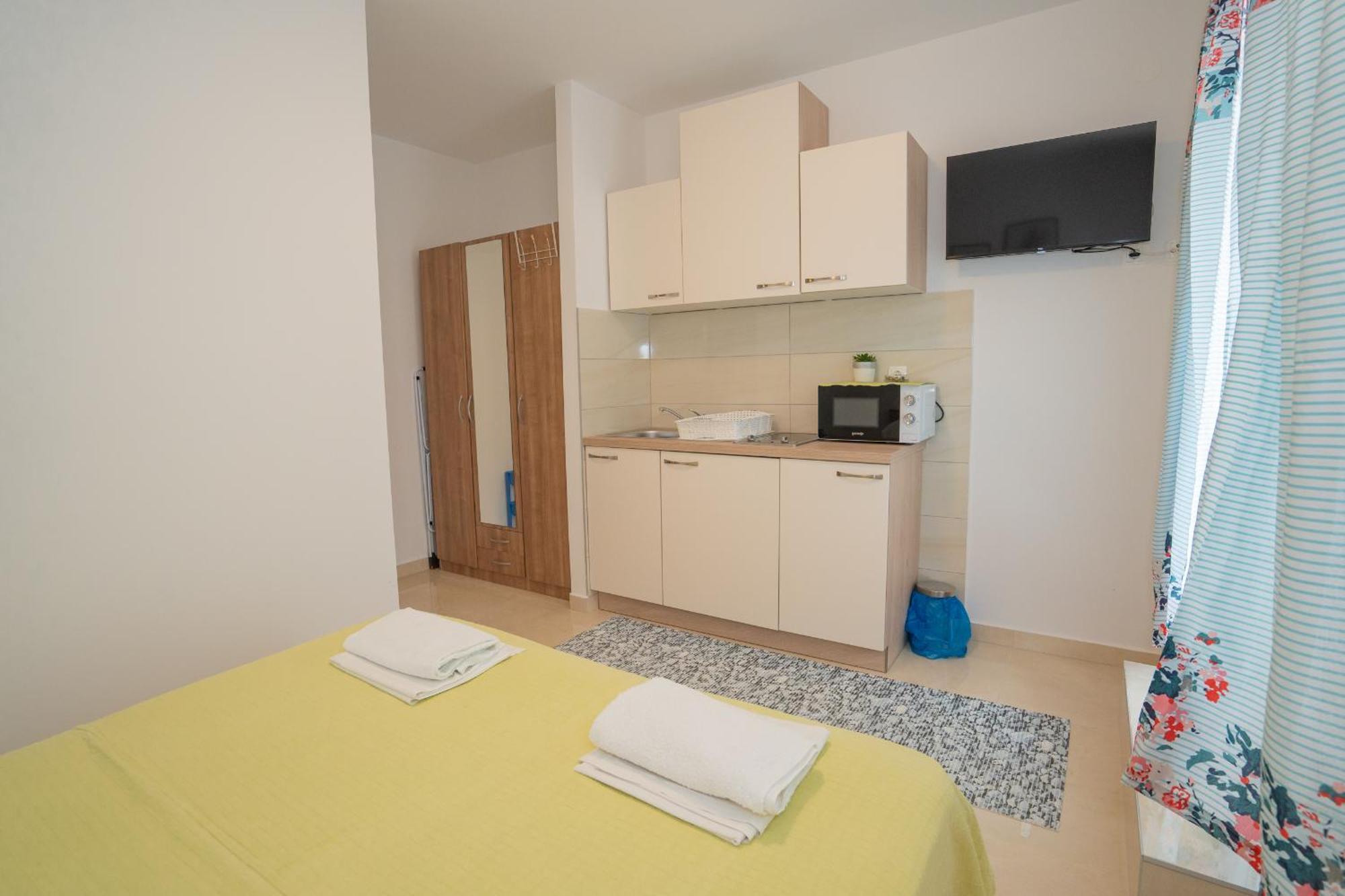 Apartmani Vidusin 诺瓦利娅 外观 照片