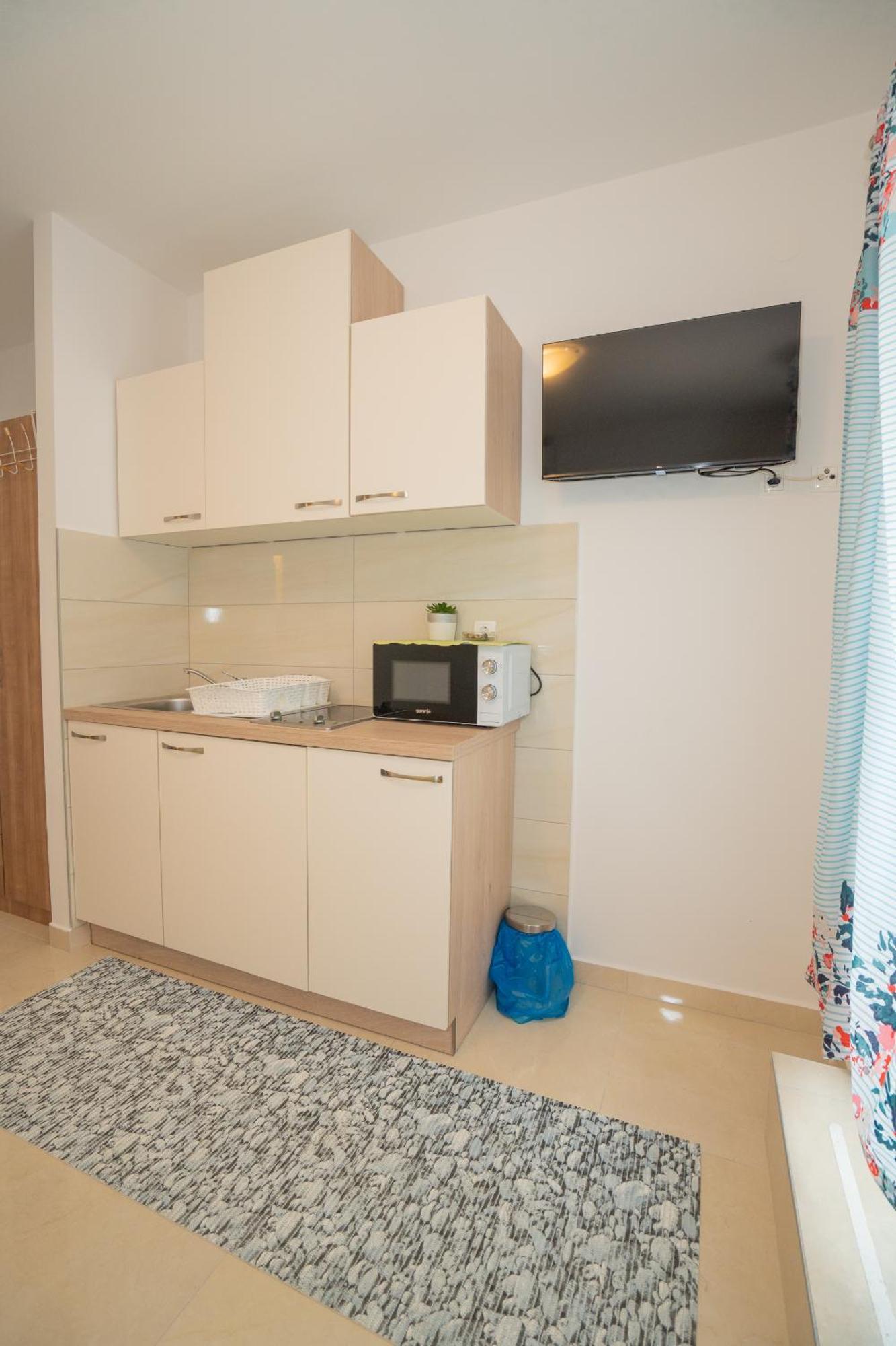 Apartmani Vidusin 诺瓦利娅 外观 照片