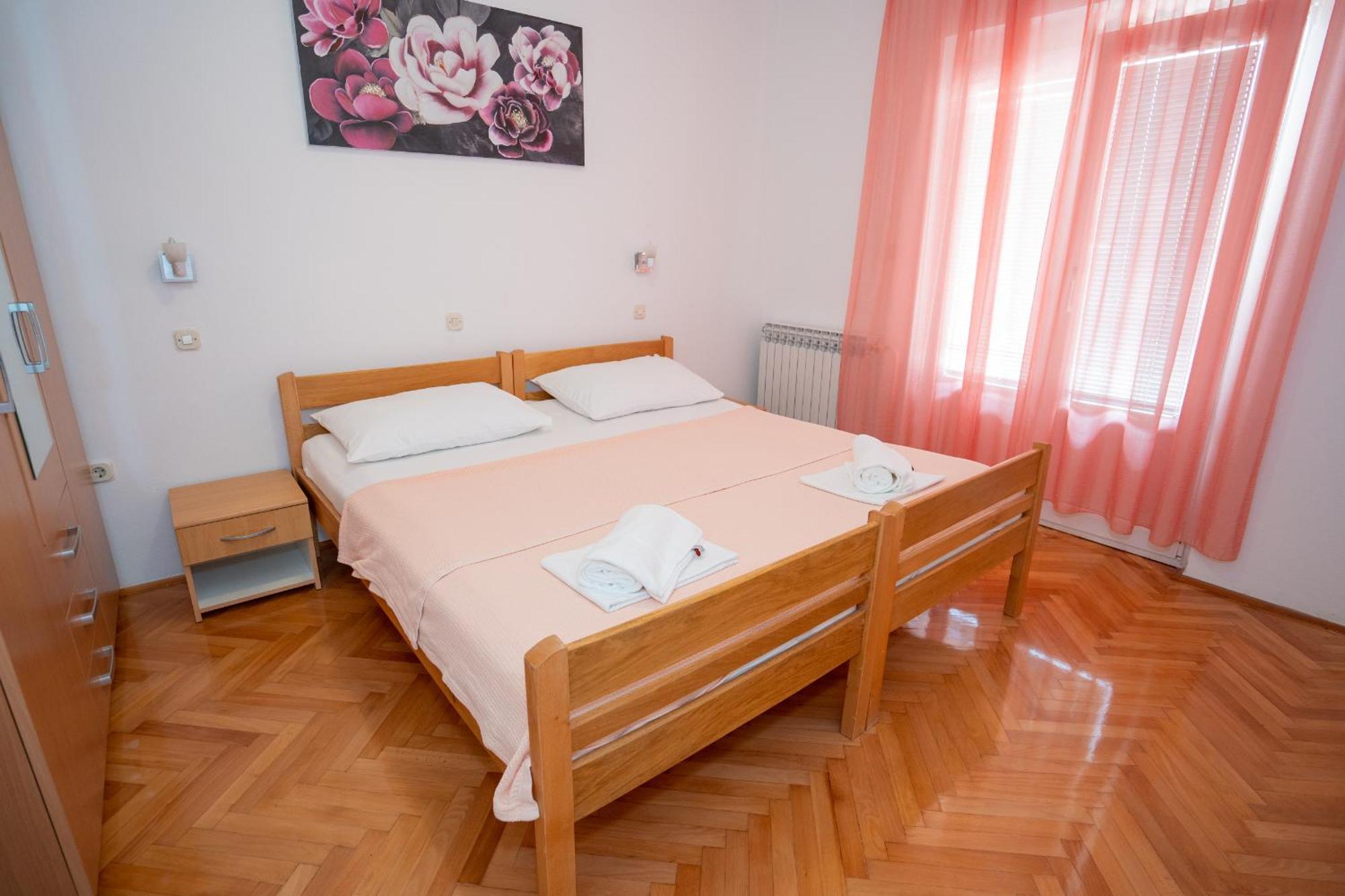 Apartmani Vidusin 诺瓦利娅 外观 照片