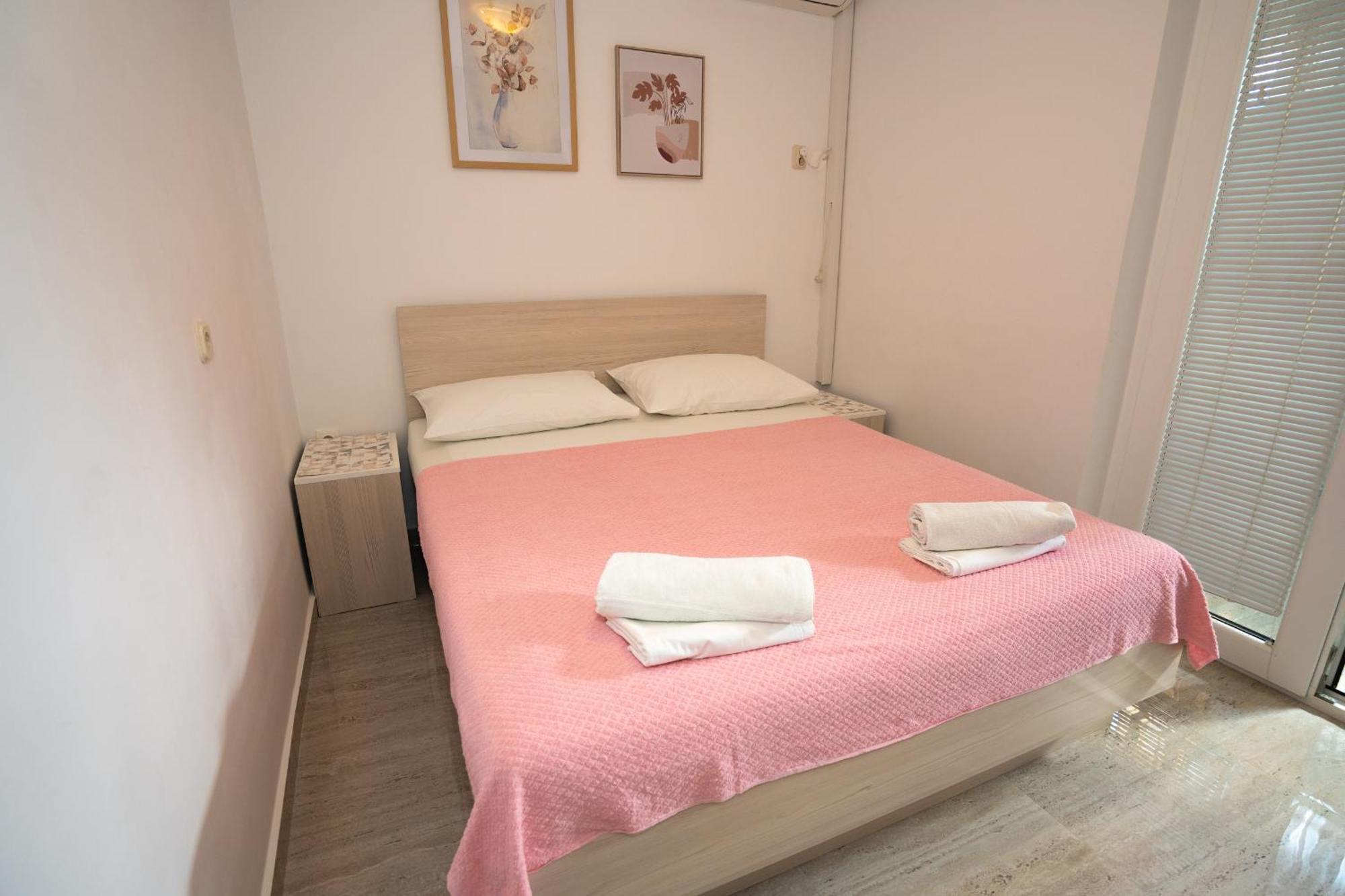 Apartmani Vidusin 诺瓦利娅 外观 照片