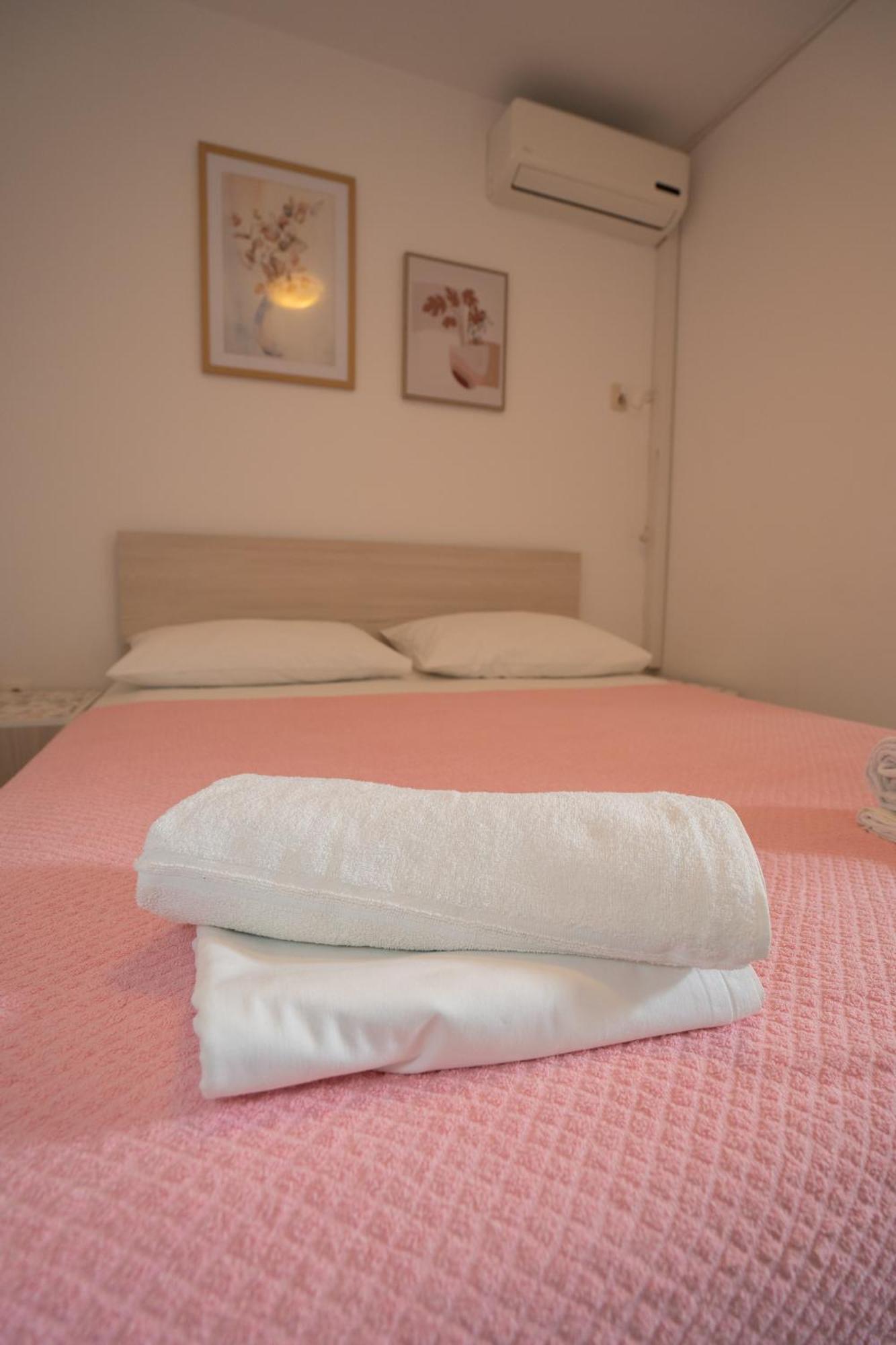 Apartmani Vidusin 诺瓦利娅 外观 照片