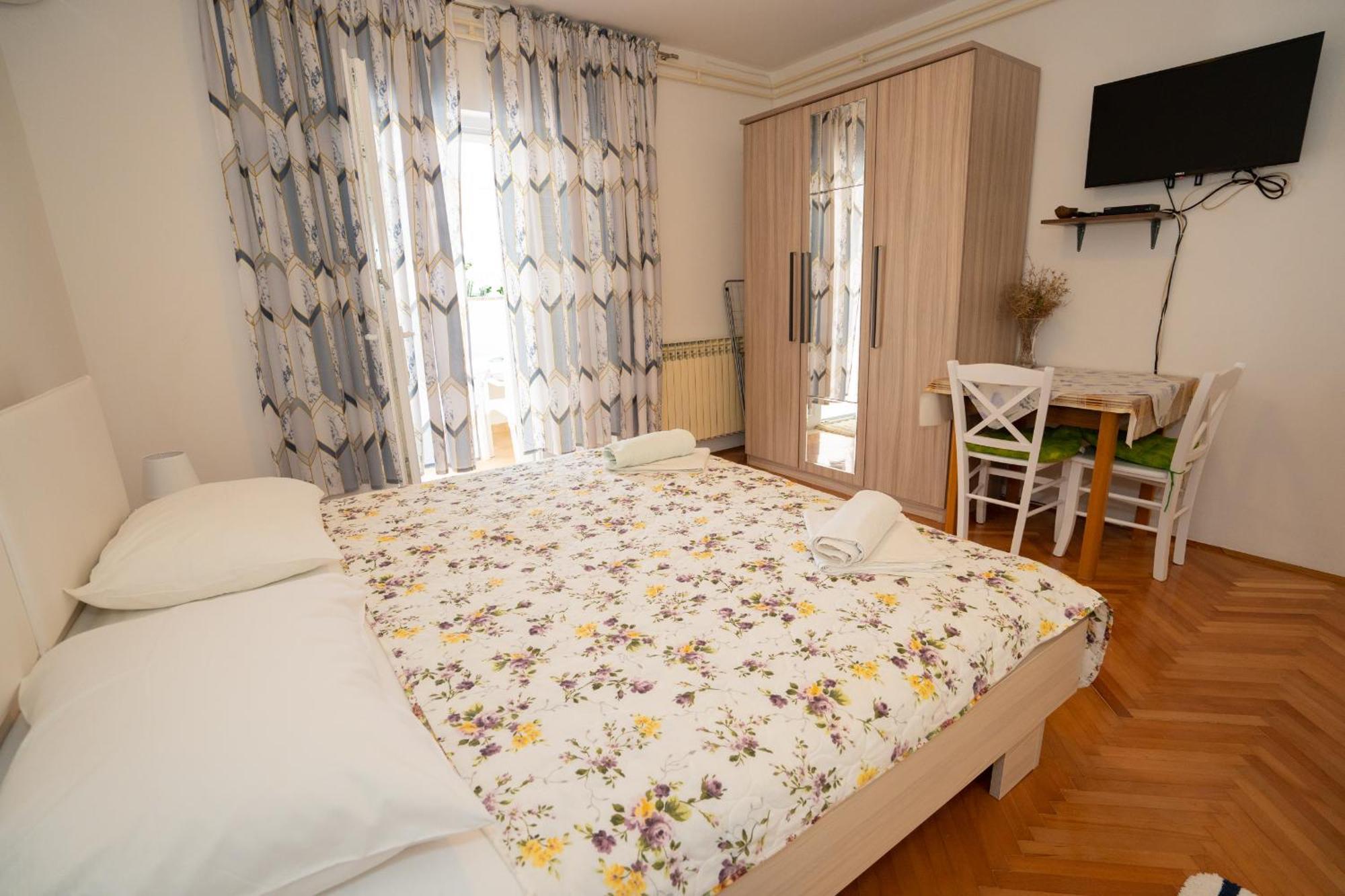 Apartmani Vidusin 诺瓦利娅 外观 照片
